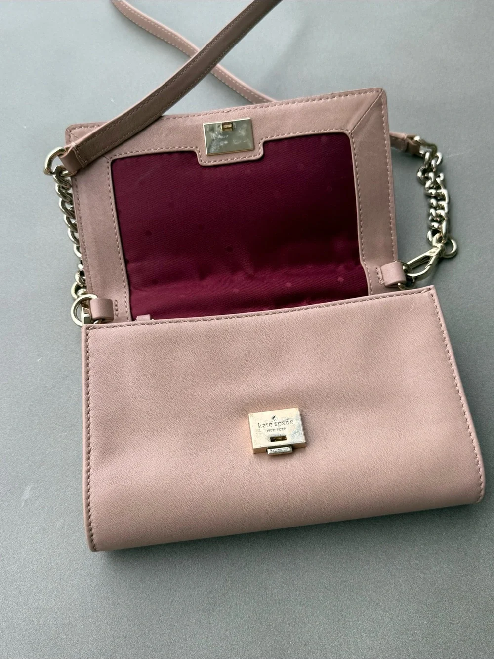 Kate Spade New York Reese Park Wyn Crossbody bag like new